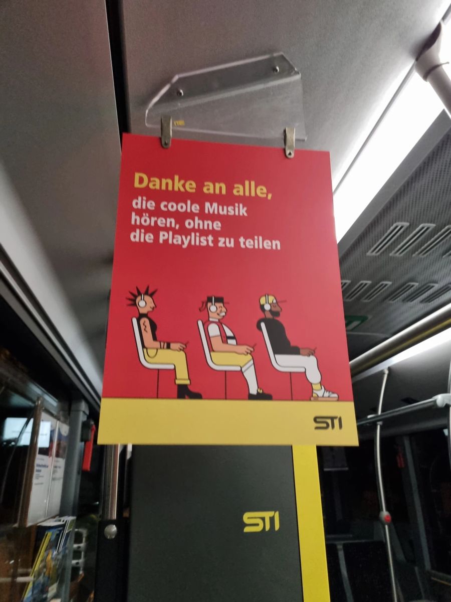 Die Verkehrsbetriebe STI sagen: Coole Playlists müssen im ÖV nicht zwingend geteilt werden.