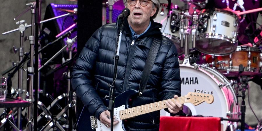 Der Musiker Eric Clapton bei einem Auftritt in Berlin im Mai 2022.