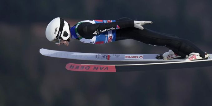 Remo Imhof qualifiziert sich in Garmisch-Partenkirchen als einziger Schweizer für den Final. Vierschanzentournee REmo Imhof