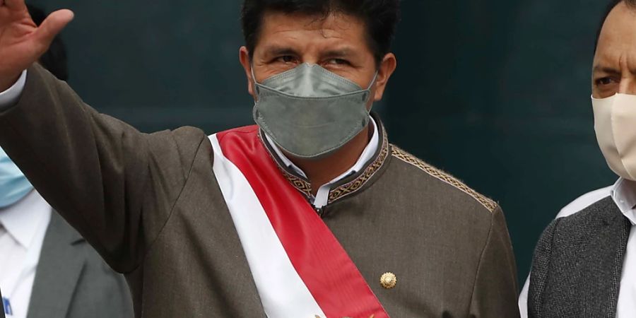 Der linke Präsident Perus, Pedro Castillo, hat einmal mehr ein Verfahren wegen Amtsenthebung überstanden. Die konservativen Kräfte vermochten Castillo nicht zu stürzen. (Archivbild)