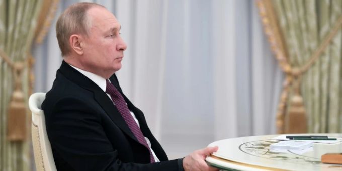 Ukraine-Konflikt - Truss warnt Putin vor blutigen Folgen einer Invasion