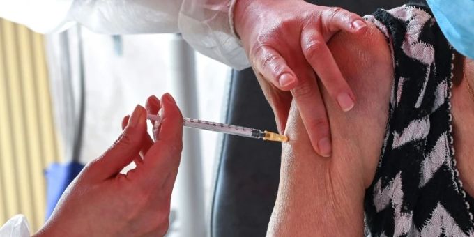 In armen Ländern sind deutlich weniger Menschen geimpft als in reichen In armen Ländern sind deutlich weniger Menschen geimpft als in reichen