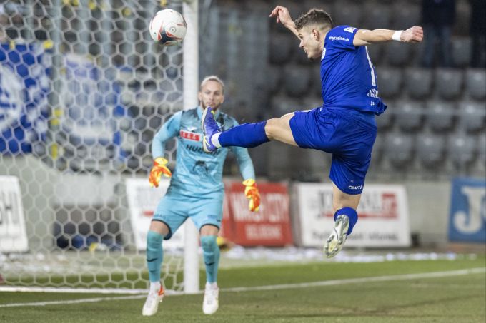 Nicolas Grivot hatte alle Hände voll zu tun. FC Luzern