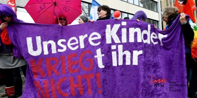 Berlin - FDP-Politiker Lambsdorff kritisiert Ostermärsche in Zeit von Ukraine-Krieg