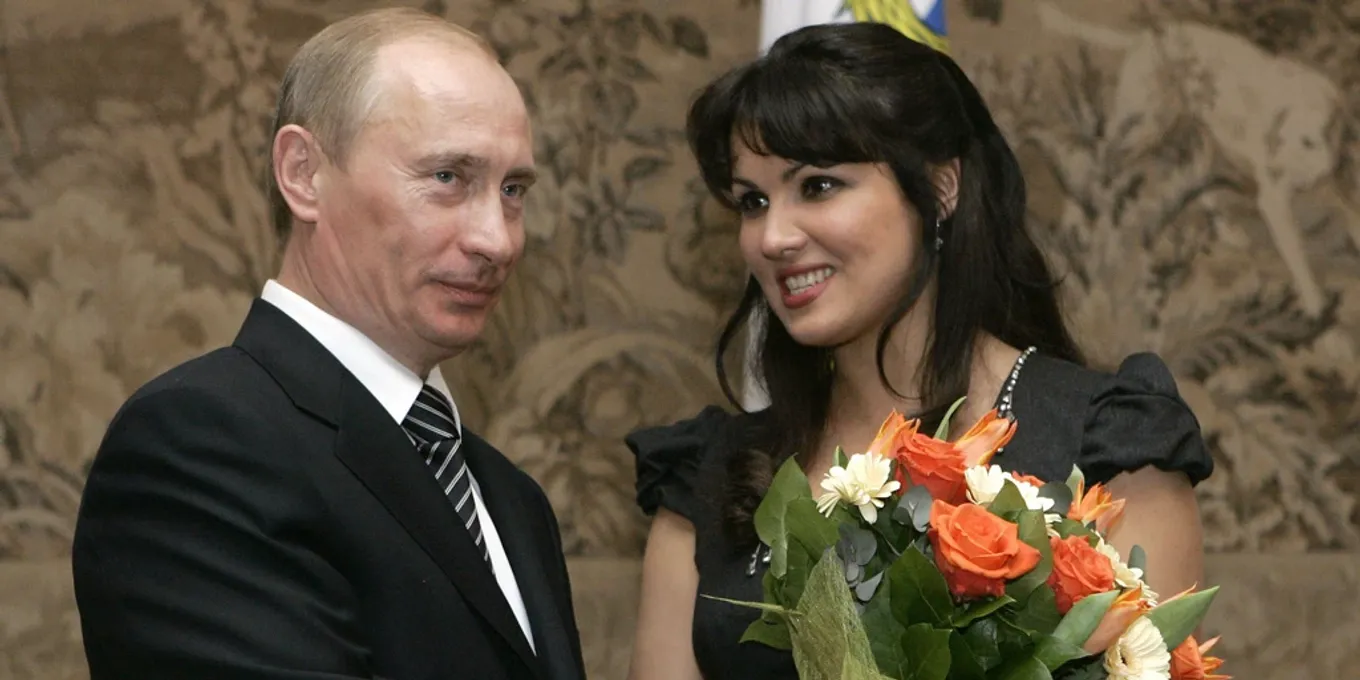 Opera Star Anna Netrebko Has Lost Several Engagements Because of Her Alleged Closeness to Vladimir Vladimirovich Putin