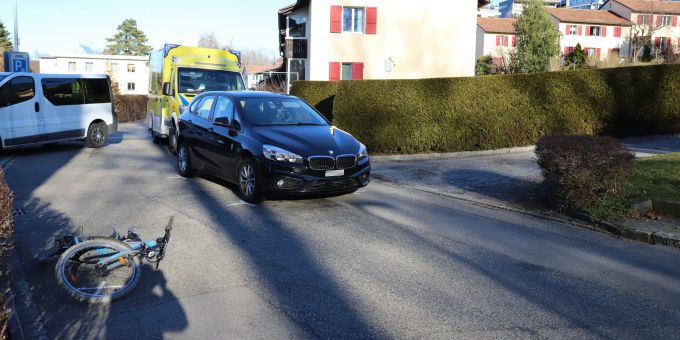 Verletzter Velofahrer nach Unfall St. Gallen SG: Verletzter Velofahrer nach Unfall