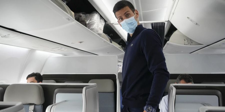 Novak Djokovic reiste nach seiner Ausweisung von Melbourne über Dubai nach Belgrad.