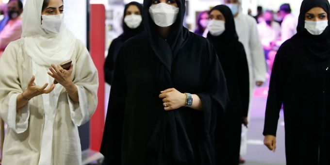 Nach dem Wirbel um die verschwundene Prinzessin Latifa (Mitte) aus Dubai haben sich die Wogen geglättet. Laut der Uno-Menschenrechtskommissarin Michelle Bachelet geht es Latifa gut. (Archivbild) Nach dem Wirbel um die verschwundene Prinzessin Latifa (Mitte) aus Dubai haben sich die Wogen geglättet. Laut der Uno-Menschenrechtskommissarin Michelle Bachelet geht es Latifa gut. (Archivbild)