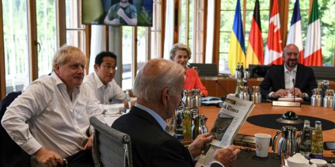 G7-Gipfelrunde mit Selenskyj G7-Gipfelrunde mit Selenskyj