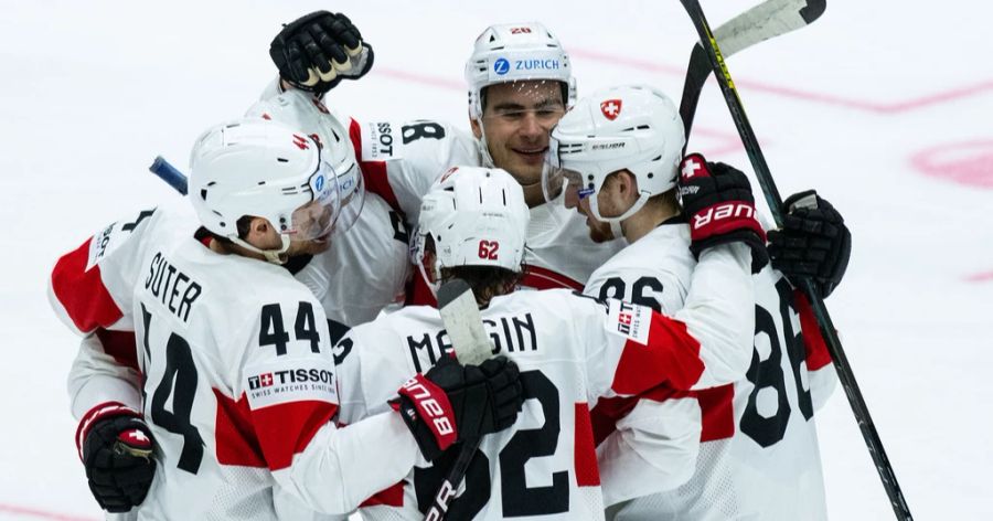 Haben bisher alls im Griff: Die Schweizer stehen an der Eishockey-WM nach drei Spielen bei drei Siegen.