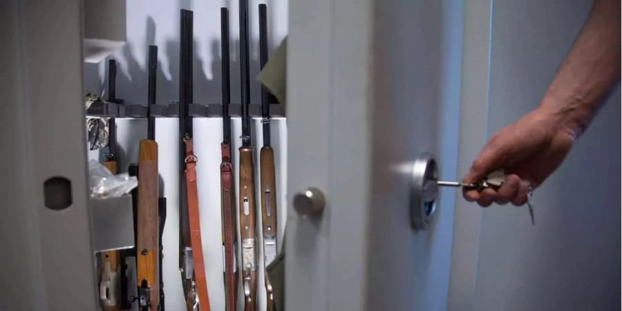 Immer mehr Schweizer wollen offenbar Waffen kaufen. (Symbolbild)