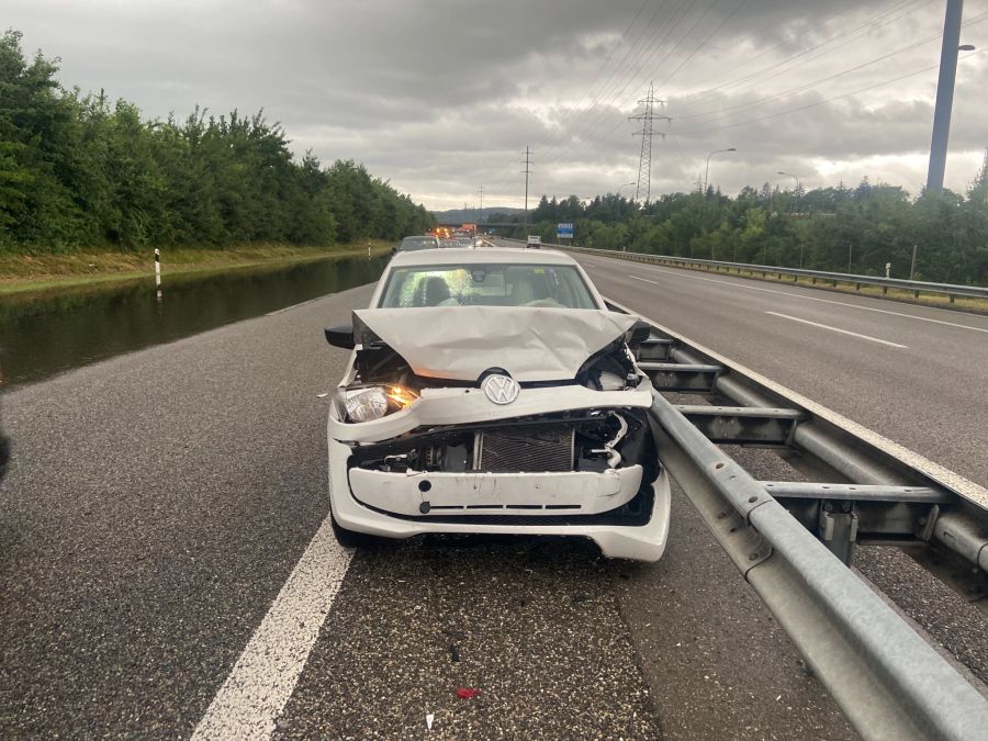 An den Fahrzeugen entstand Sachschaden.