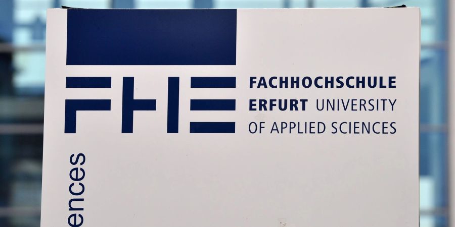 Der «Green Campus» der FH Erfurt wurde offiziell eröffnet. Bei dem Projekt handelt es sich um einen Experimentalbau in Holztafelbauweise.