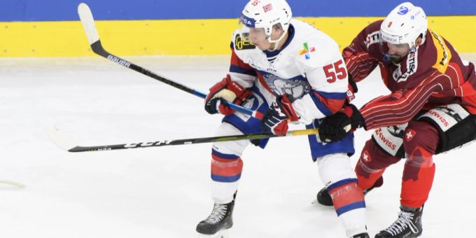 Der norwegische Nationalspieler Viktor Granholm im Einsatz bei einem Länderspiel. (Archivbild) graz99ers