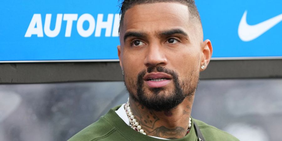 Hertha-Profi Kevin-Prince Boateng fordert im Umgang mit Geschäftsführer Bobic mehr Geduld.