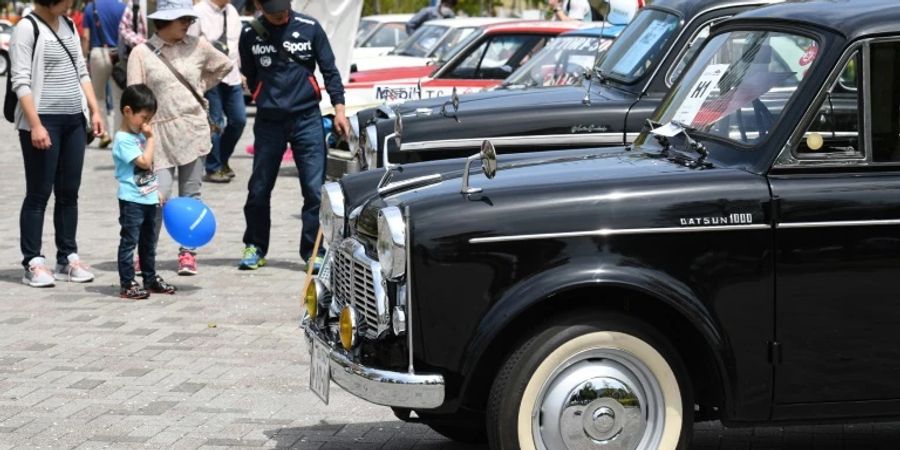 Ein Datsun 1000 Sedan von 1959 ausgestellt 2017 in Tokio