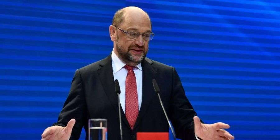 Martin Schulz (SPD) verteidigt sich.