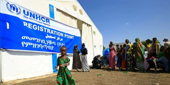 Äthiopische Flüchtlinge vor einem UNHCR-Zelt. (Archivbild) Flüchtlinge