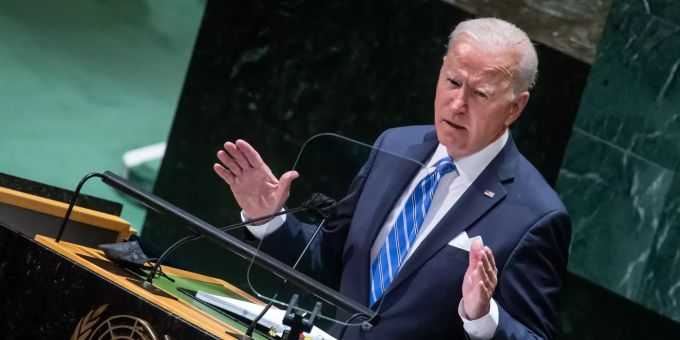Joe Biden, Präsident der USA, spricht während der 76. Generaldebatte der UN-Vollversammlung im Hauptquartier der Vereinten Nationen in New York. joe biden