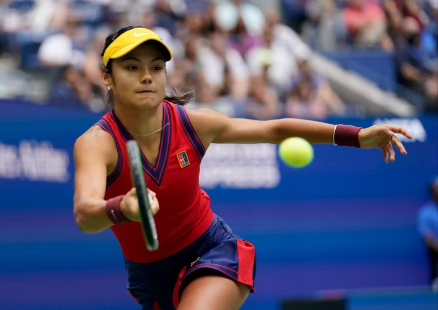 Emma Raducanu gewinnt kürzlich sensationell die US Open.