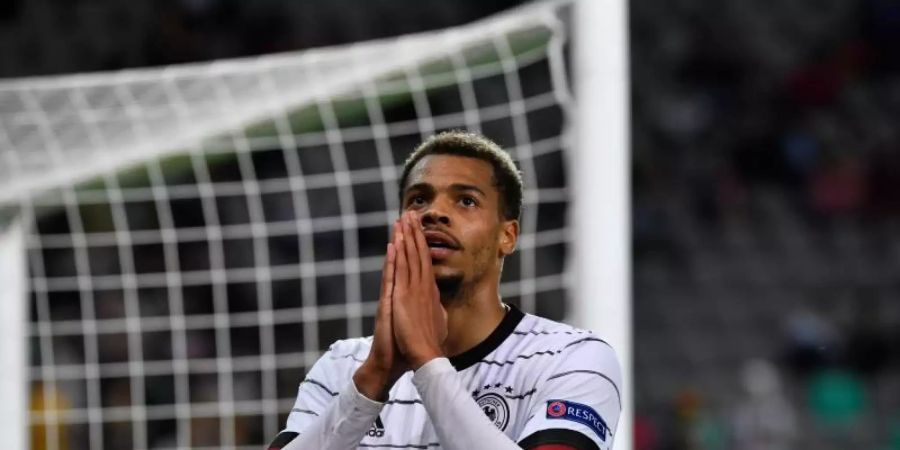 Hat beim VfL Wolfsburg einen Vertrag bis 2025 Unterschrieben: Lukas Nmecha. Foto: Marton Monus/dpa