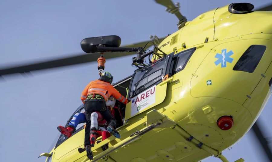 Der Österreicher musste mit dem Helikopter abtransportiert werden – die Saison war gelaufen.