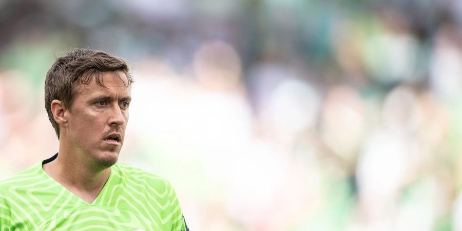 Hat sich eine Muskelverletzung zugezogen: Max Kruse steht.