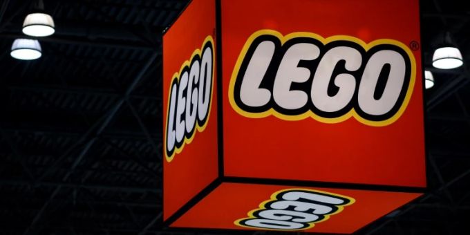 Logo des Spielwarenkonzerns Lego. lego