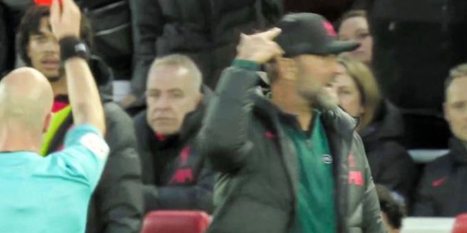 Macht Jürgen Klopp hier eine obszöne Geste? Jürgen Klopp