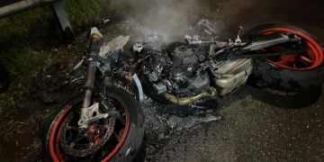 Ehrendingen: Motorrad in Brand geraten