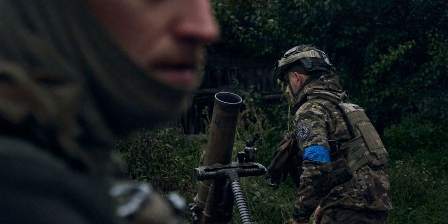 Das ukrainische Militär konnte in den vergangenen Wochen entscheidende Erfolge verbuchen – nun deutet sich eine weitere Rückeroberung an.