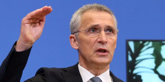 Nato-Generalsekretär Jens Stoltenberg bei einer Konferenz. (Archivbild) Nato-Generalsekretär Stoltenberg coronavirus