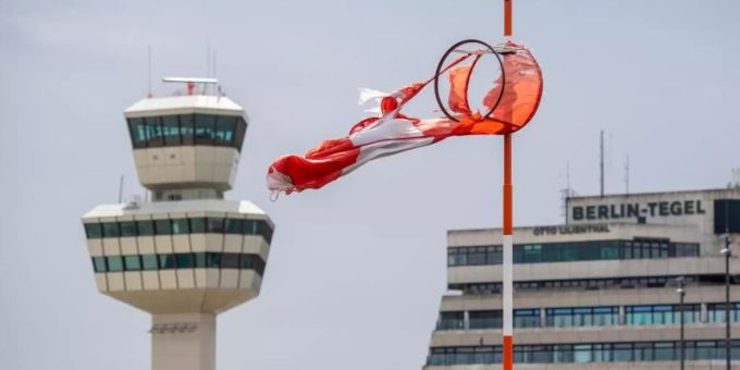 Tegel ist Geschichte - und doch gibt es eine Zukunft. Foto: Christophe Gateau/dpa Tegel ist Geschichte - und doch gibt es eine Zukunft. Foto: Christophe Gateau/dpa