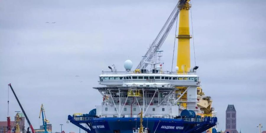 Ein zweites Schiff hat mit der Rohrverlegung für Nord Stream 2 begonnen. Foto: Jens Bttner/dpa-Zentralbild/dpa