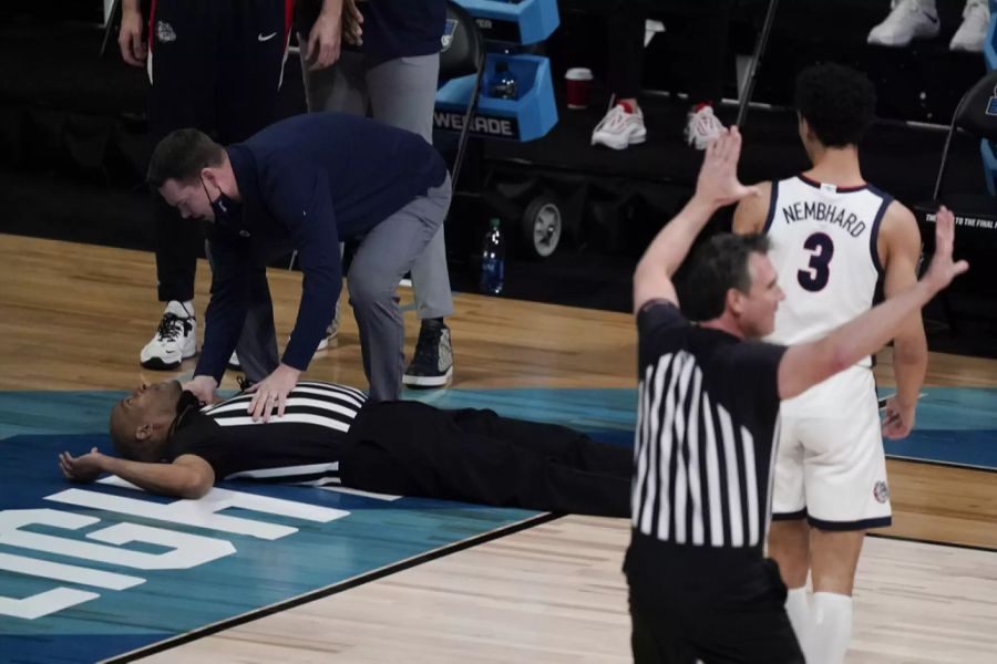 College Basketball