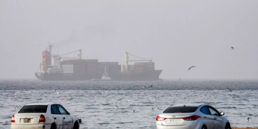 Frachter vor der libyschen Küste
