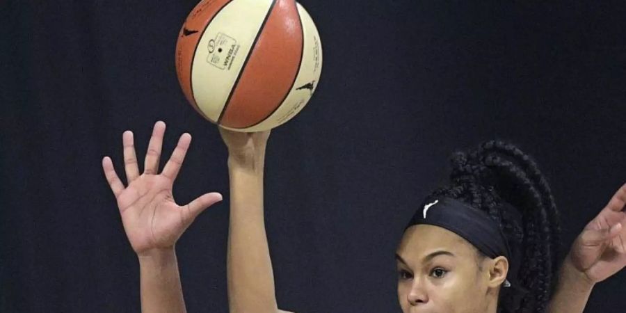 Basketballerin Satou Sabally spielt in der WNBA für die Dallas Wings. Foto: Phelan M. Ebenhack/AP/dpa