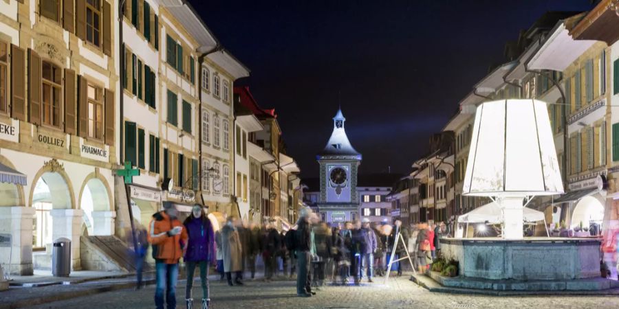 Abendstimmung in der Altstadt von Murten.