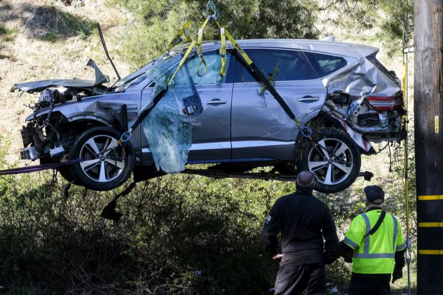 Das Auto des Golfstars überschlug sich mehrfach.