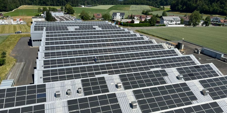 Allein diese Anlage produziert im Jahr 2022 Strom, mit dem mehrere hundert Haushalte versorgt werden können.