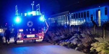 Regional train hits seven workers, kills five, on tracks in Brandizzo