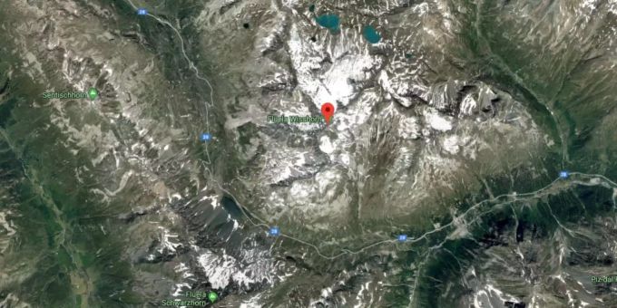 Schneebrett gelöst - Massiver Felssturz am Flüela Wisshorn