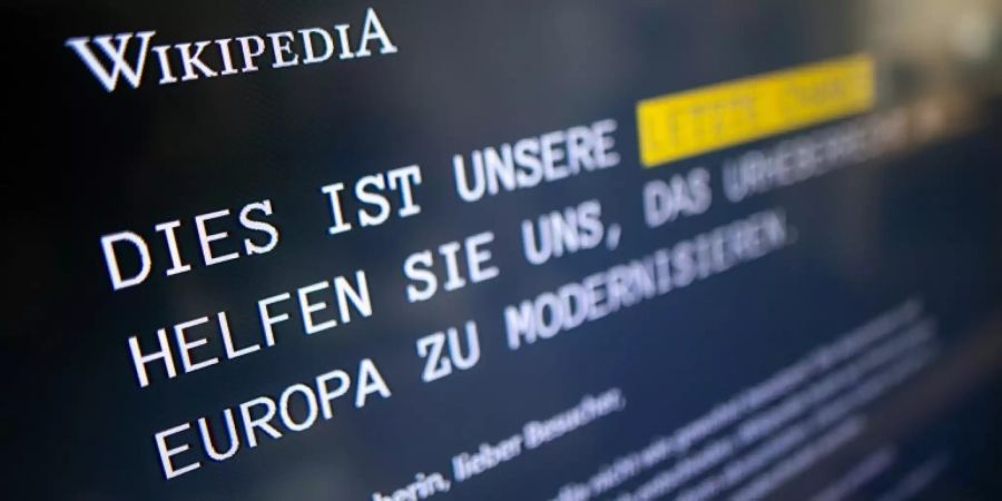 Webseite von Wikipedia am Donnerstag