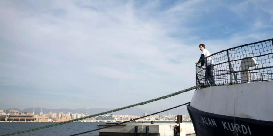 Sea-Eye-Hilfsschiff im Hafen von Palma