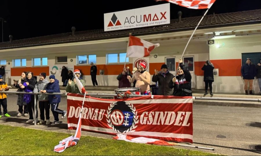 Die Fans des FC Dietikon haben allen Grund zum Feiern.