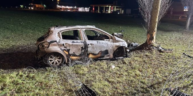 Ein Lenker ist bei einem Unfall auf der A20 bei Gals verletzt worden. A20 Gals