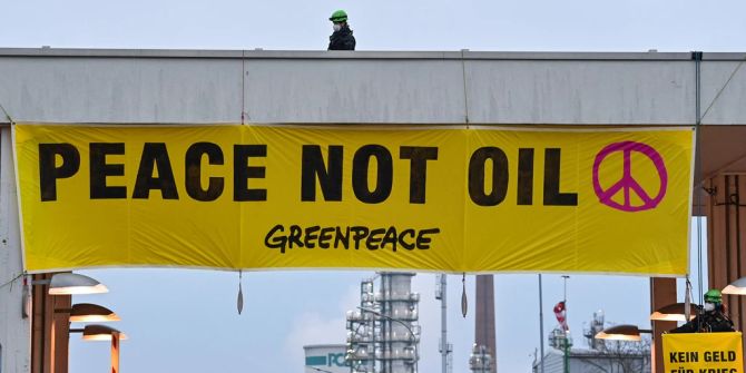 Greenpeace Ölraffinerie