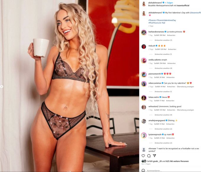 Alisha Lehmann lässt sich für einen Werbedeal in Unterwäsche ablichten. Alisha Lehmann