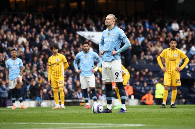Erling Haaland brachte Manchester City per Elfmeter in Führung. Erling Haaland Manchester City