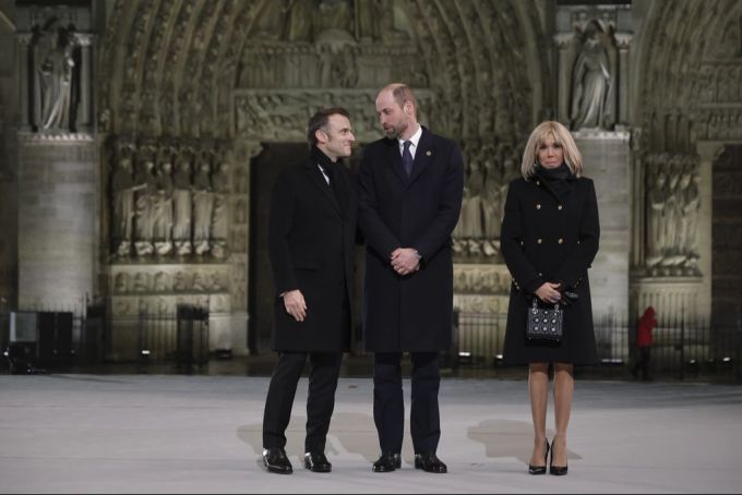 Brigitte Macrons körperliche Entfernung zu Prinz William ist unübersehbar. Prinz William
